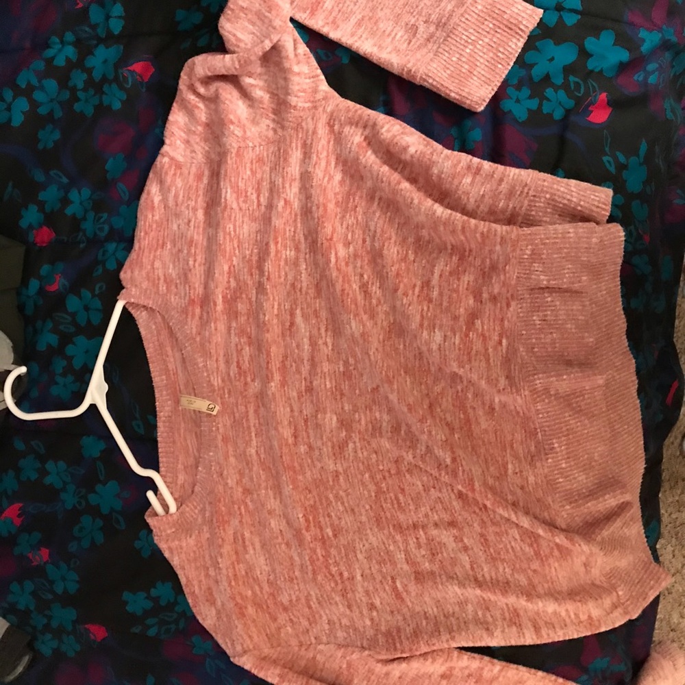 pink sweater